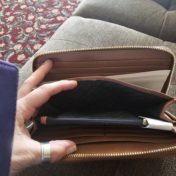 NWT Steve Madden Wallet - Picture 6 of 8